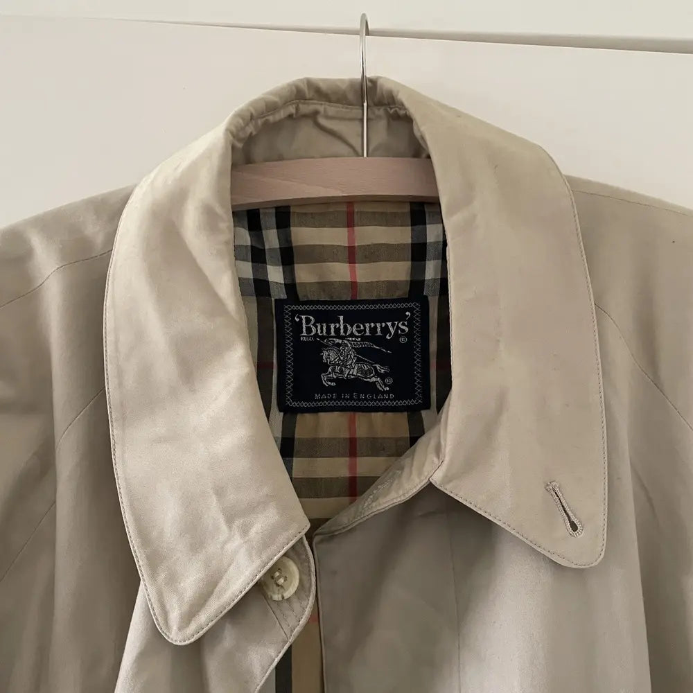 Burberry Beige Trench Coat Nova Check Lining BARNAVANT Burberry Beige Trench Coat Nova Check Lining BARNAVANT