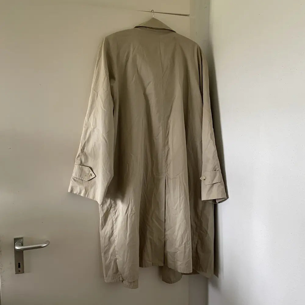 Burberry beige trench coat nova check lining.